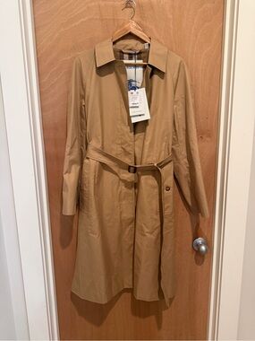 NWT Burberry Trench - Honey Size: 10 (US 8)